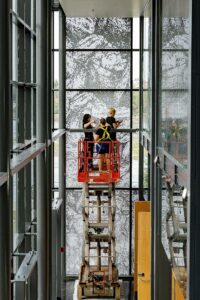 Montage de «Silicium» intervention architecturale de Anaïs Lelièvre > PHOS 2019