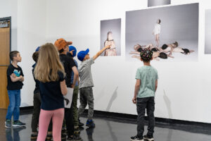 «Hélios» - Finissant.es du programme de Photographie du Cégep de Matane.
