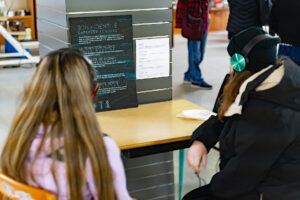 Son • Identité · Étudiant·e·s du Cégep de Matane